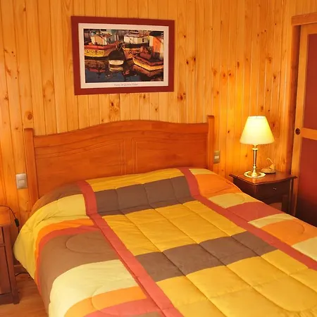 Cabanas Trayen Castro Room photo