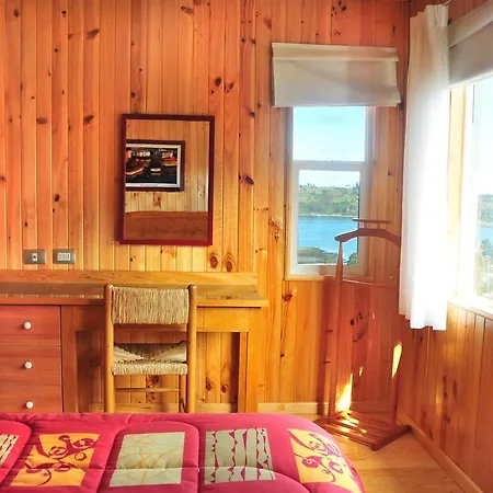 Cabanas Trayen Castro Room photo